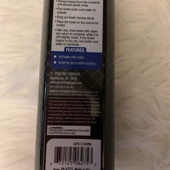 NWOT Cooling Towel great for the Summer! 😎 - Picture 3 of 4